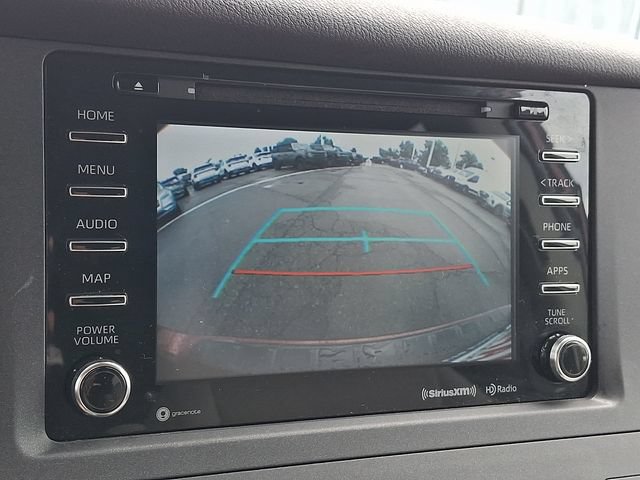 Used 2019 Toyota Sienna LE FWD image 18