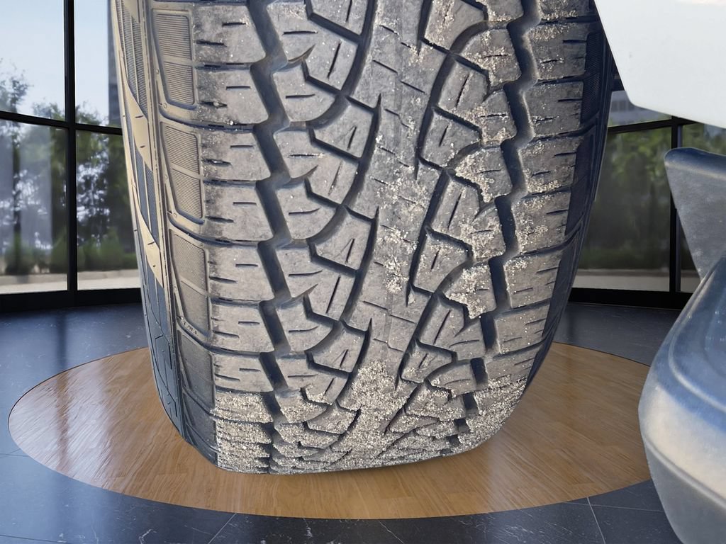 Certified 2025 Ford Expedition Active RWD image 35