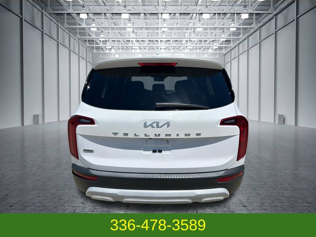 Used 2022 Kia Telluride LX AWD/4WD image 4