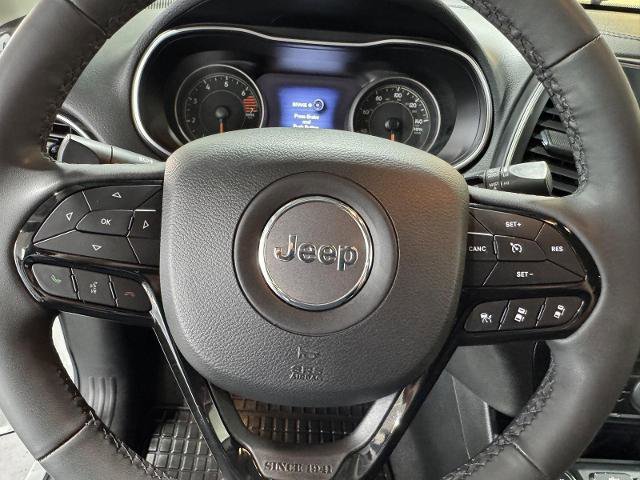 Used 2023 Jeep Cherokee Altitude Lux AWD/4WD image 13