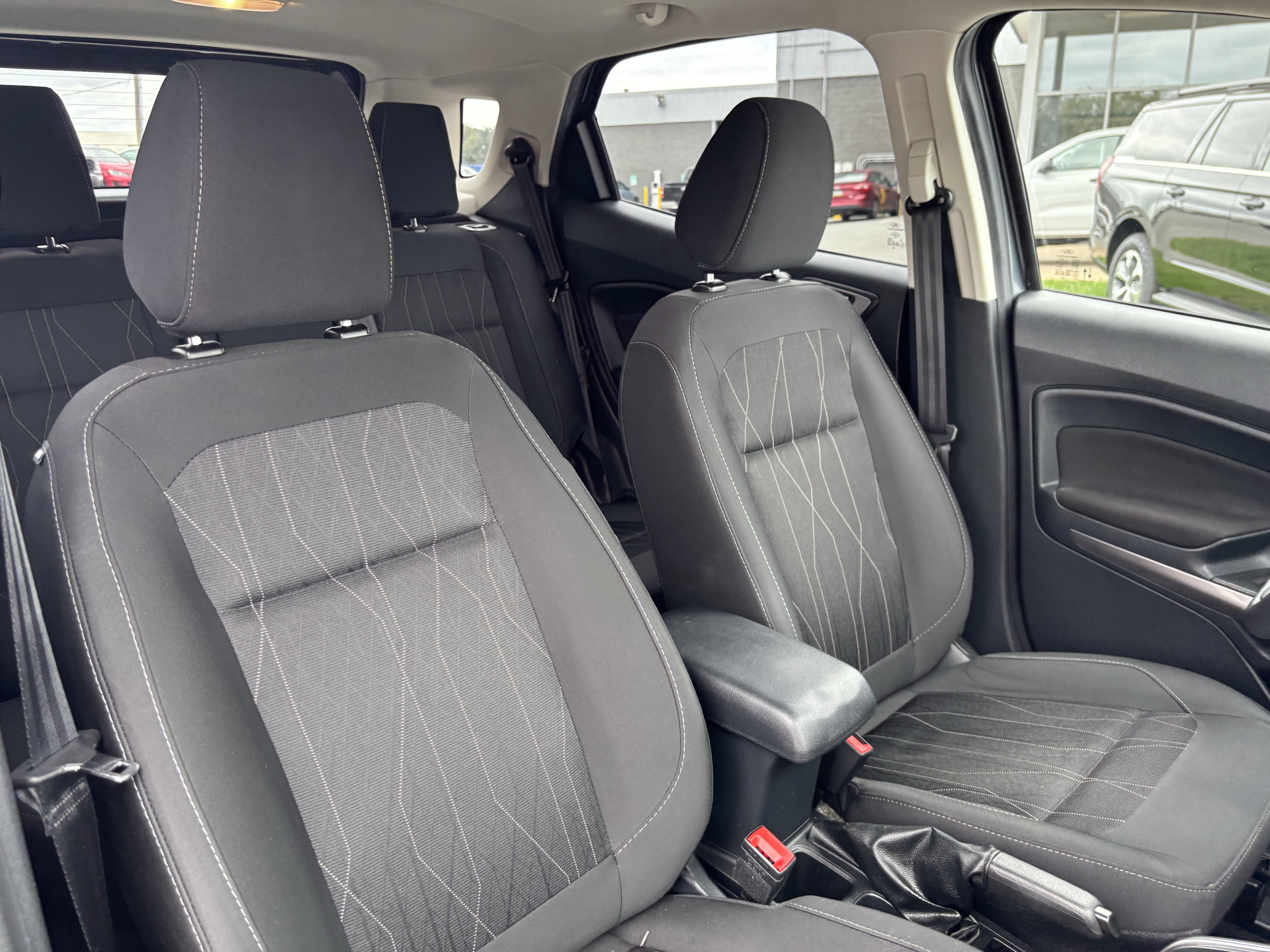 Certified 2021 Ford EcoSport SE FWD image 39