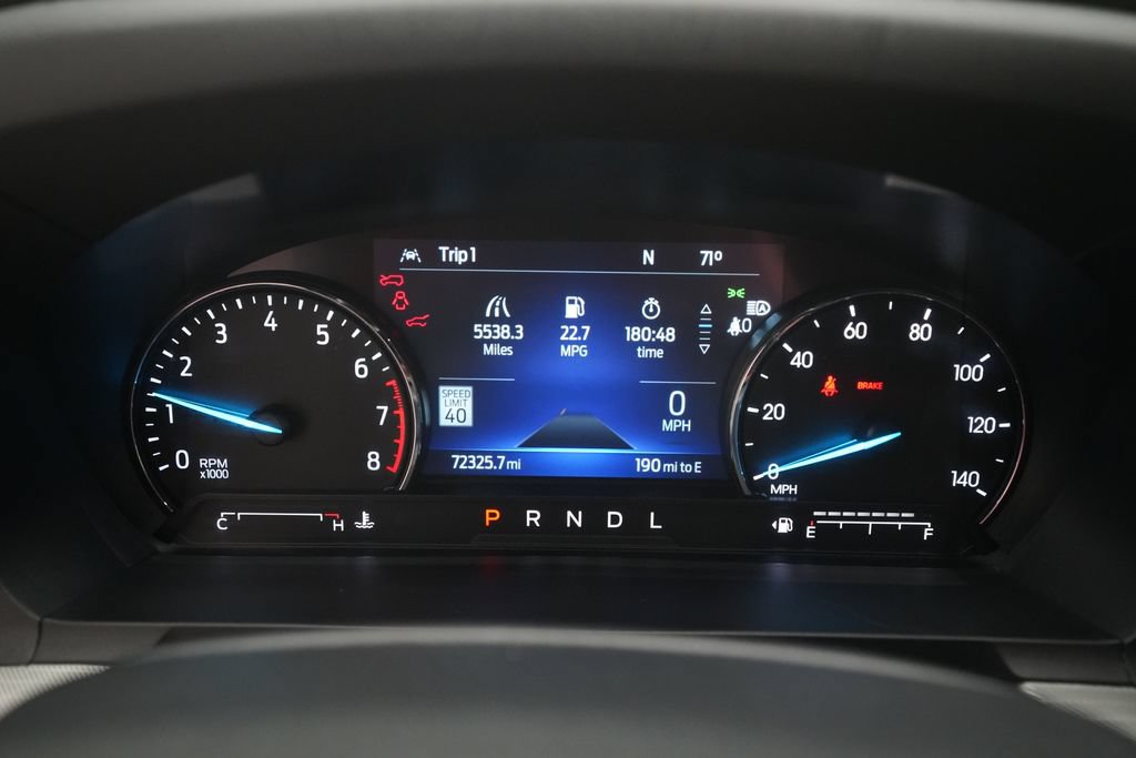 Certified 2022 Ford Explorer XLT w/ XLT Sport Appearance Package AWD/4WD image 2