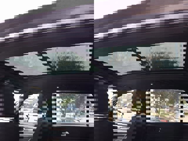 Used 2021 Volkswagen Atlas Cross Sport SE w/ Panoramic Sunroof Package image 30