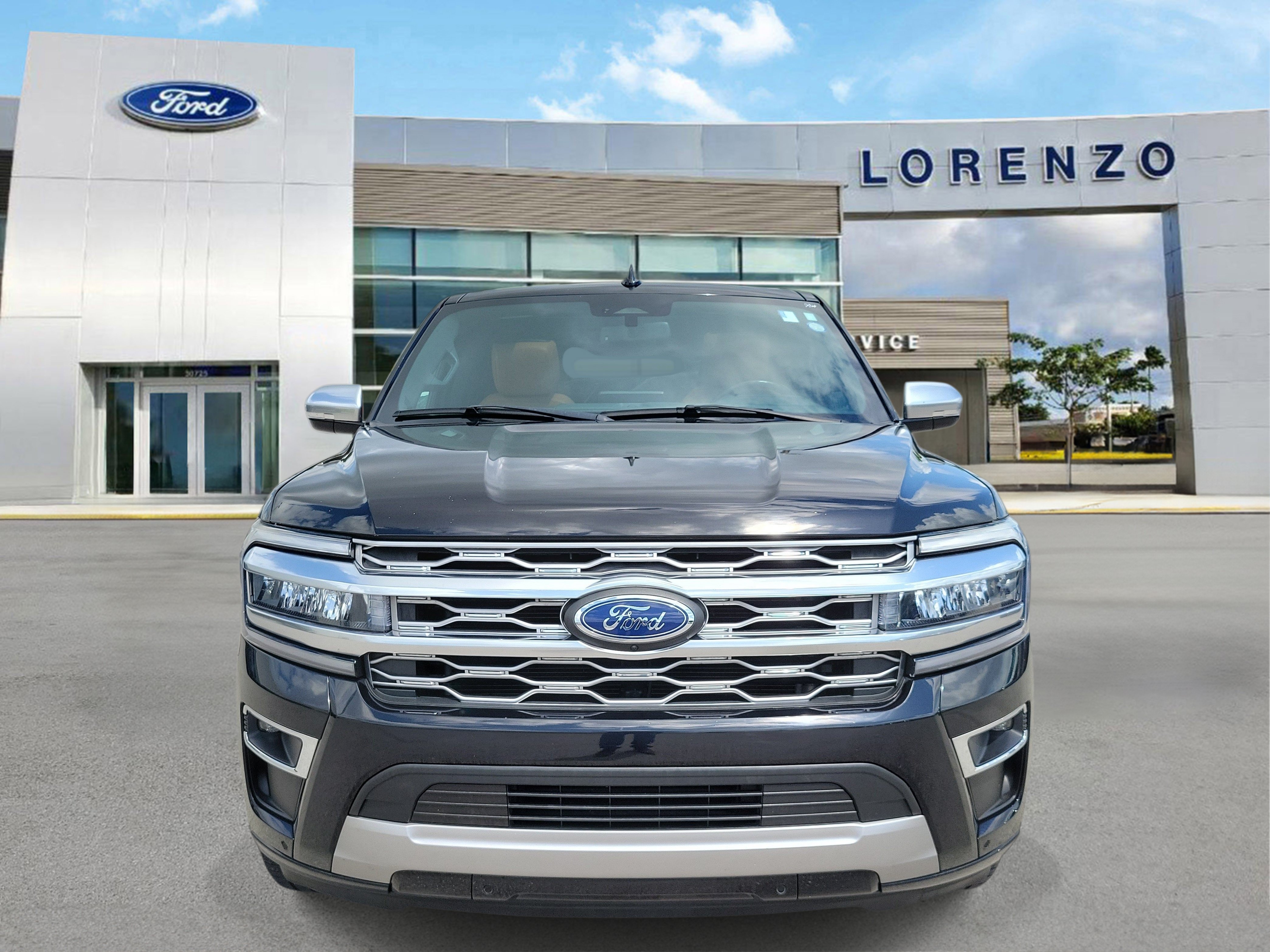 Certified 2023 Ford Expedition Max Platinum RWD image 2
