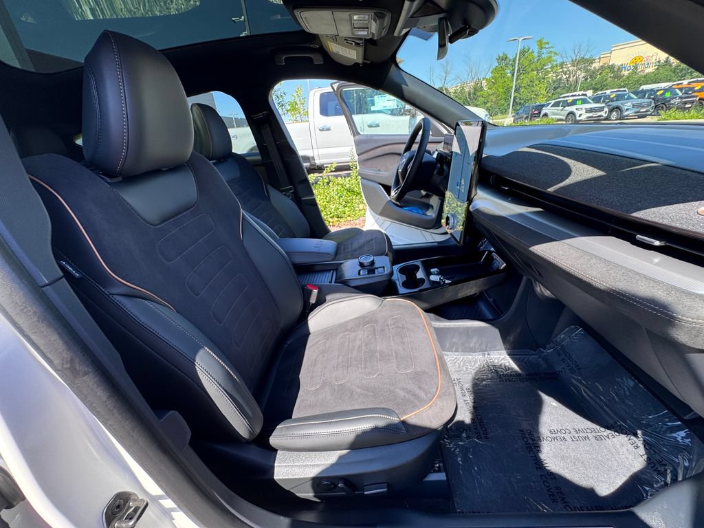Certified 2023 Ford Mustang Mach-E GT AWD/4WD image 27