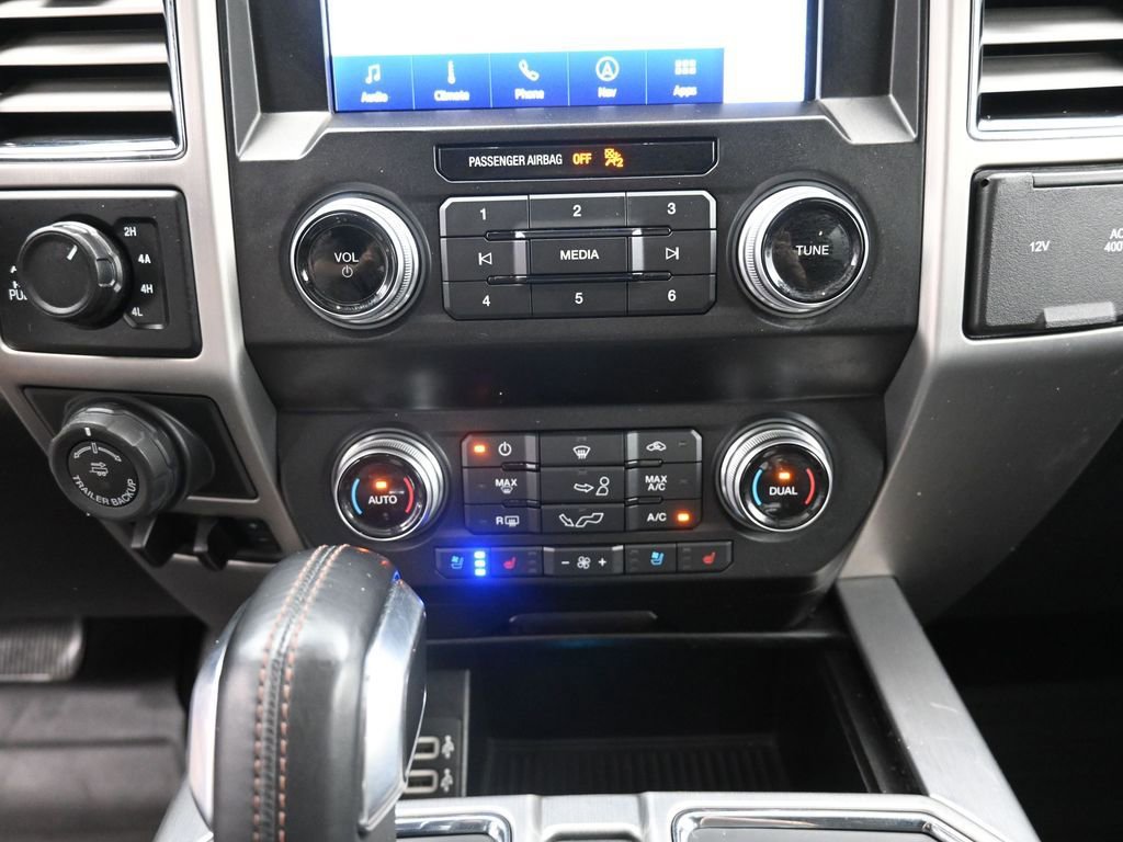 Certified 2020 Ford F150 Platinum w/ Equipment Group 701A Luxury image 31