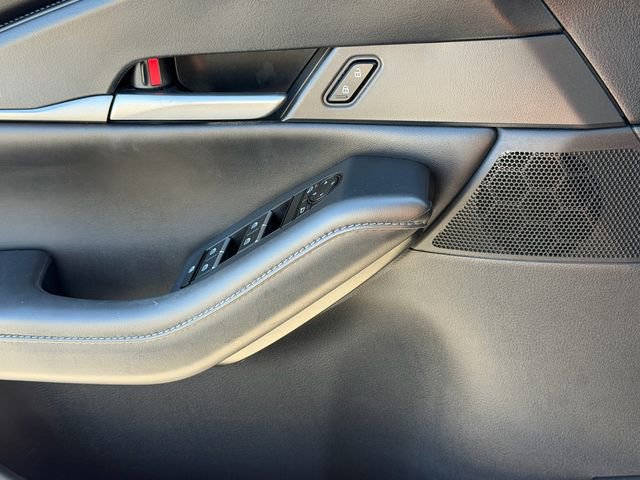 Used 2022 MAZDA CX-30 AWD 2.5 S w/ Select Package image 28