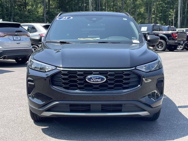 Certified 2025 Ford Escape ST-Line FWD image 28