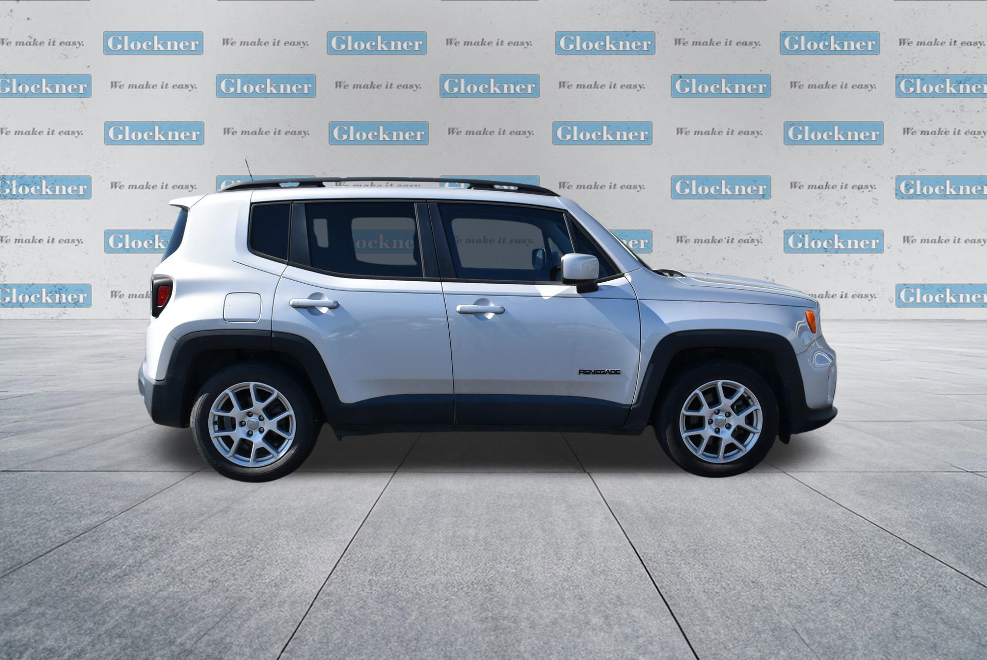 Used 2019 Jeep Renegade Latitude FWD image 9