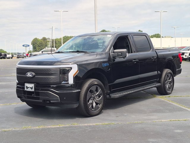 Certified 2024 Ford F150 Lightning Flash w/ Max Trailer Tow Package AWD/4WD image 8