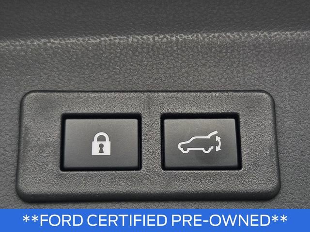 Used 2022 Subaru Ascent Limited w/ Technology Package AWD/4WD image 10