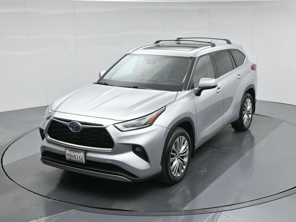 Used 2022 Toyota Highlander Platinum image 48