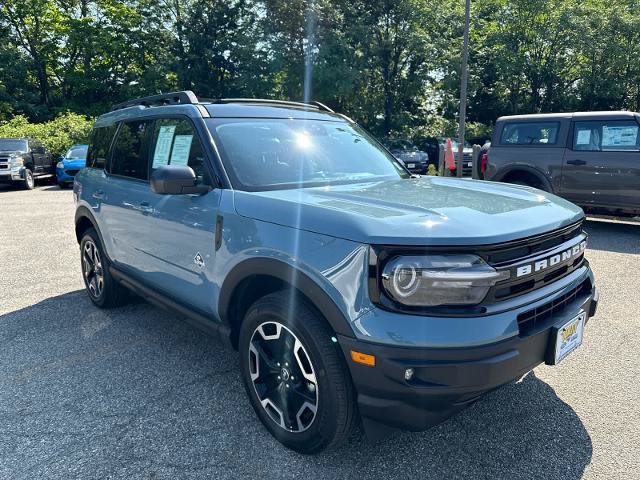 Certified 2023 Ford Bronco Sport Outer Banks w/ Tech Package AWD/4WD image 1
