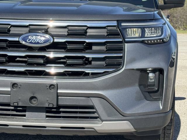 Certified 2025 Ford Explorer Active w/ Active Comfort Package image 8