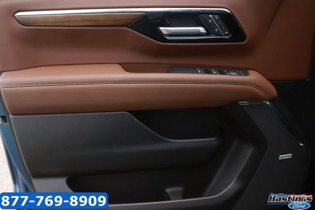 Used 2026 Chevrolet Tahoe High Country w/ Sun And Tow Package AWD/4WD image 10