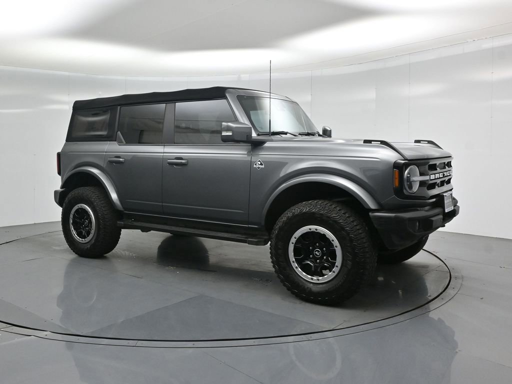 Certified 2021 Ford Bronco Outer Banks image 3