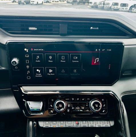 Used 2024 GMC Sierra 1500 AT4X AWD/4WD image 17