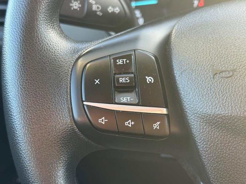 Certified 2022 Ford Escape SE image 17