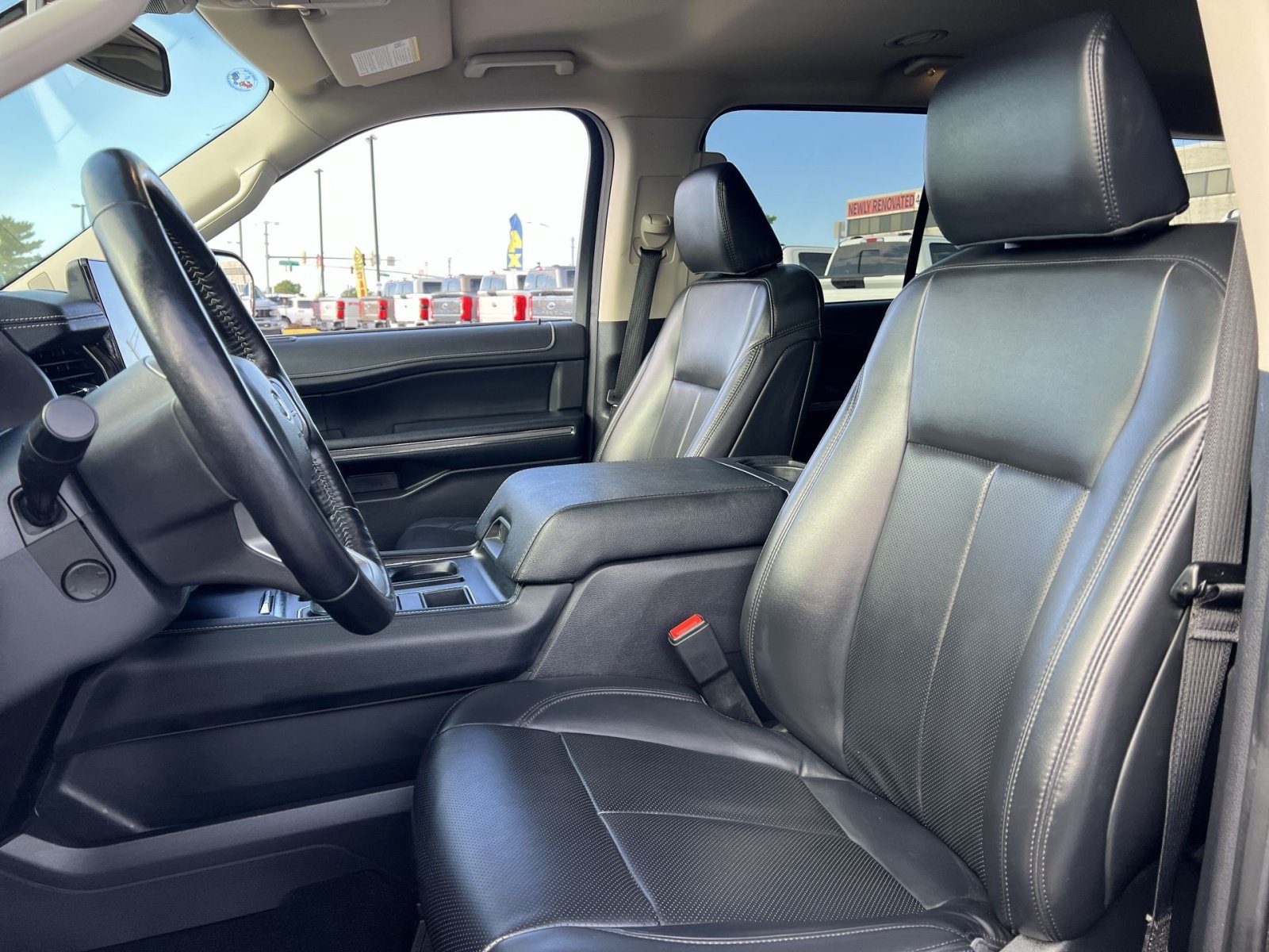 Certified 2024 Ford Expedition Max XLT RWD image 13