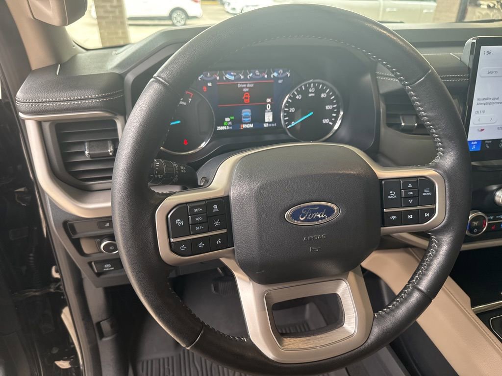 Certified 2024 Ford Expedition Max XLT image 10