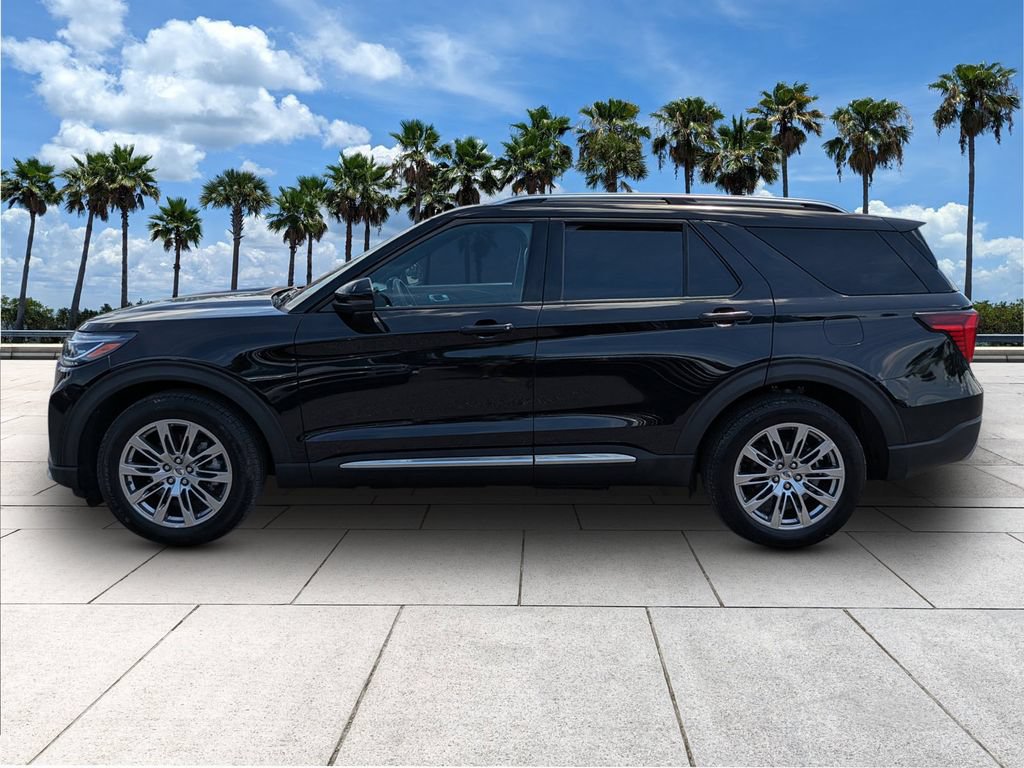 Certified 2026 Ford Explorer Platinum RWD image 4