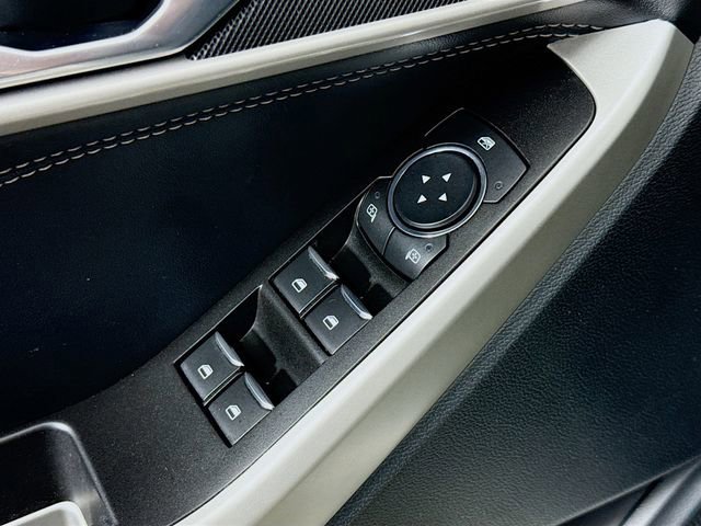 Certified 2022 Ford Explorer XLT w/ Class IV Trailer Tow Package image 17