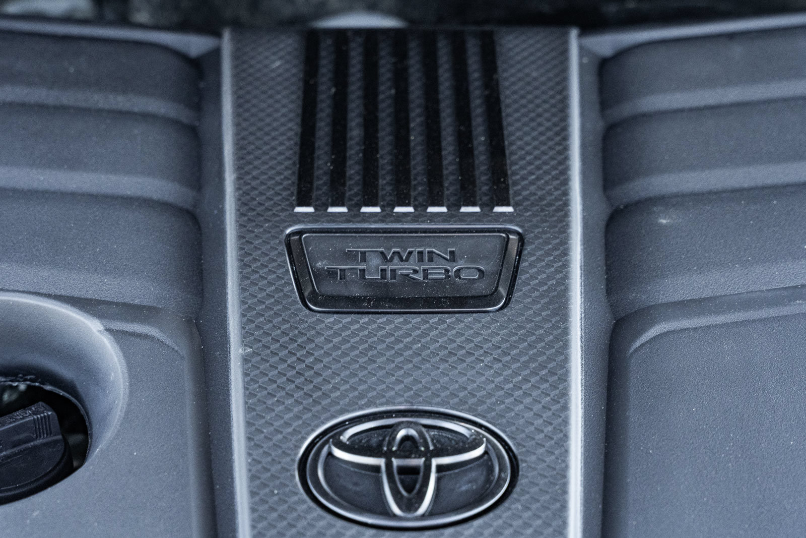 Used 2025 Toyota Tundra SR5 w/ SR5 Premium Package AWD/4WD image 21
