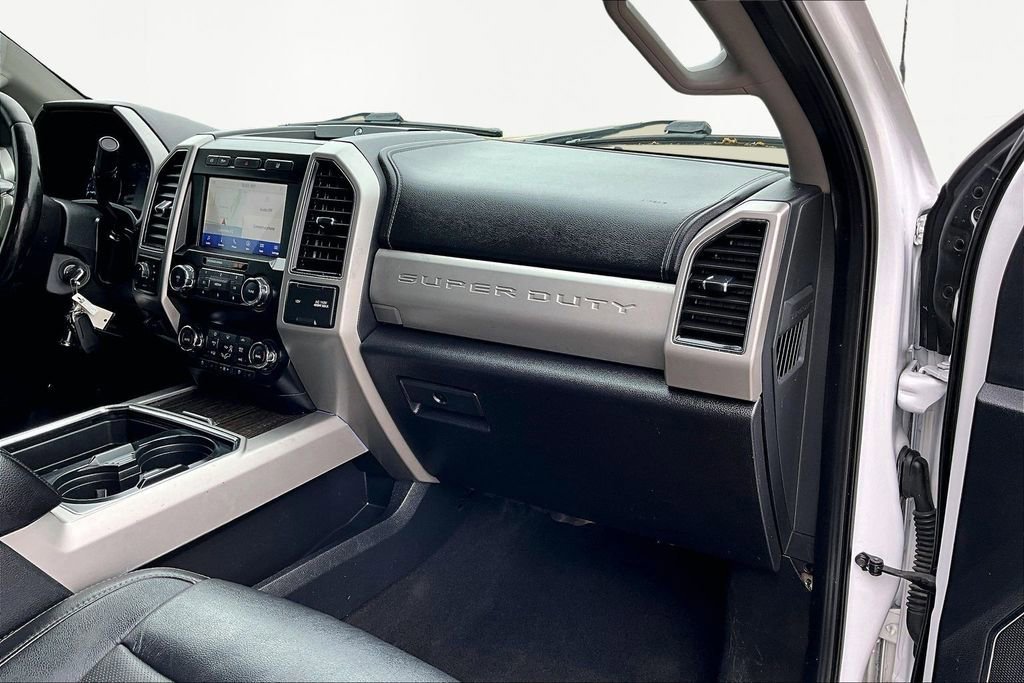 Certified 2020 Ford F250 Lariat w/ Lariat Value Package AWD/4WD image 17