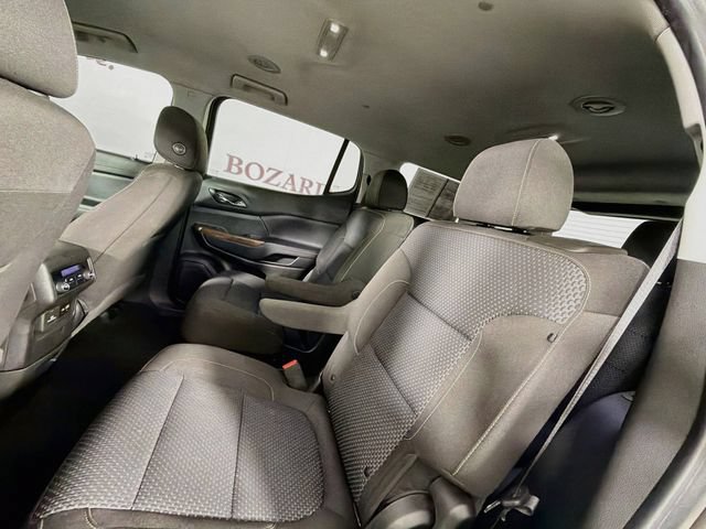 Used 2020 GMC Acadia SLE w/ Driver Convenience Package FWD image 27
