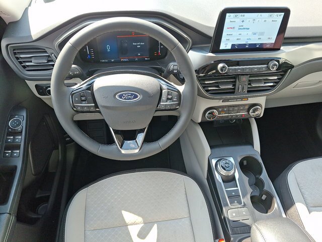Certified 2023 Ford Escape Active AWD/4WD image 12