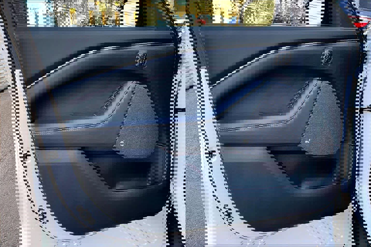 Certified 2024 Ford Mustang Mach-E Premium image 27