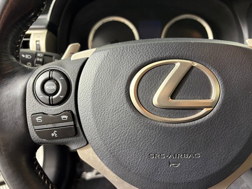 Used 2016 Lexus IS 200t image 24