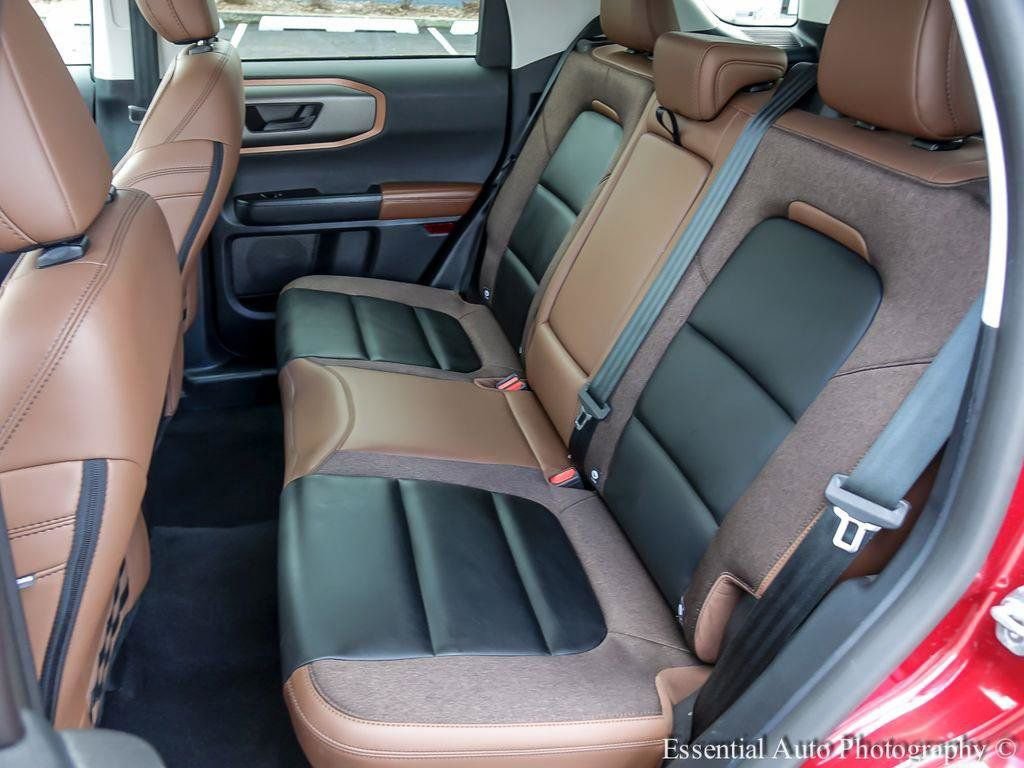Certified 2025 Ford Bronco Sport Outer Banks w/ Outer Banks Tech Package+ AWD/4WD image 11