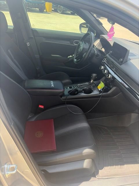 Used 2023 Honda Civic Sport image 17