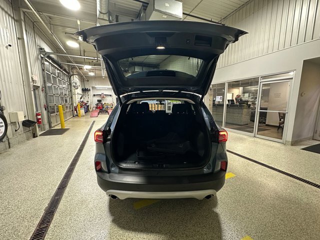 Certified 2023 Ford Escape Active w/ Tech Pack #2 AWD/4WD image 5