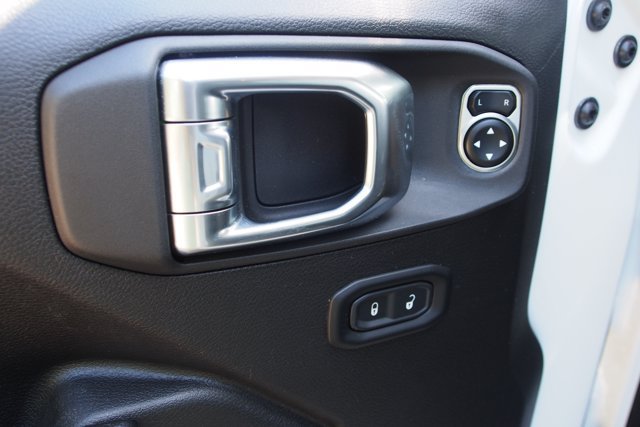 Used 2024 Jeep Wrangler Unlimited Sport AWD/4WD image 19