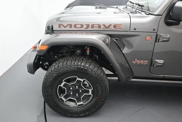 Used 2022 Jeep Gladiator Mojave w/ LED Lighting Group AWD/4WD image 9
