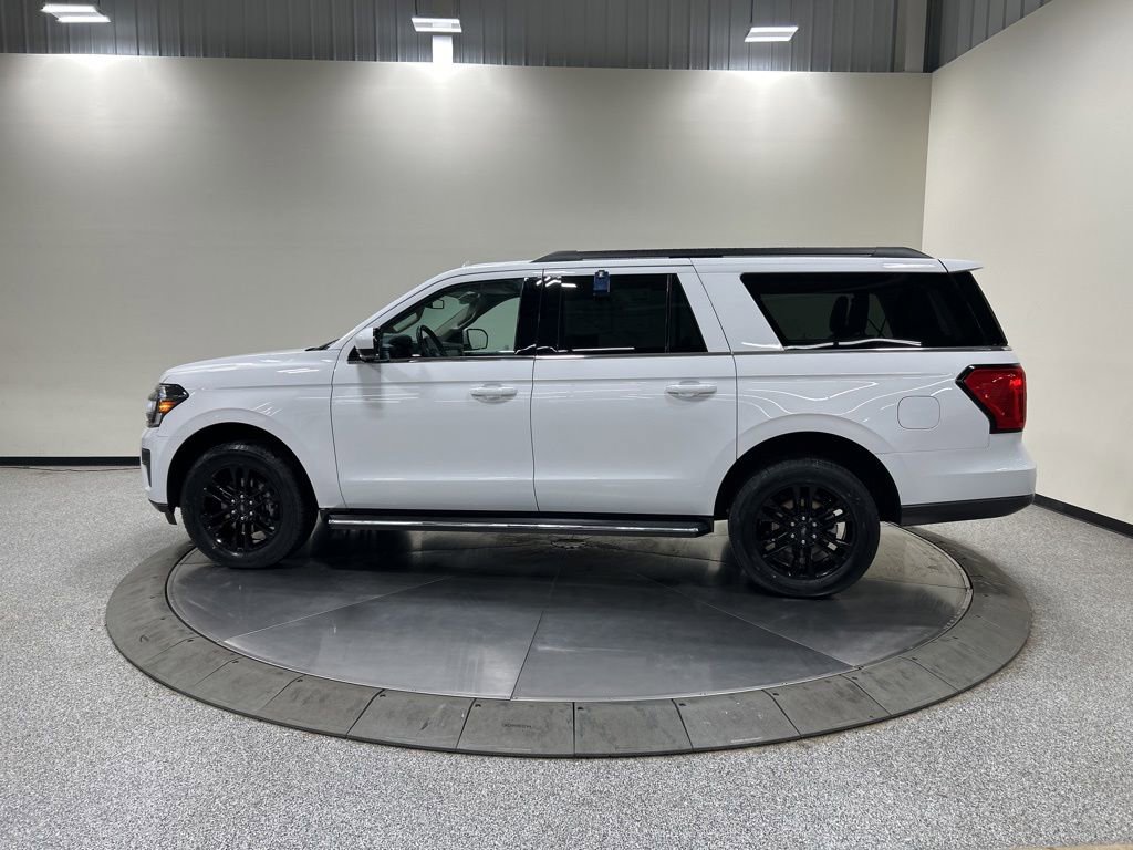 Certified 2023 Ford Expedition Max XLT AWD/4WD image 9