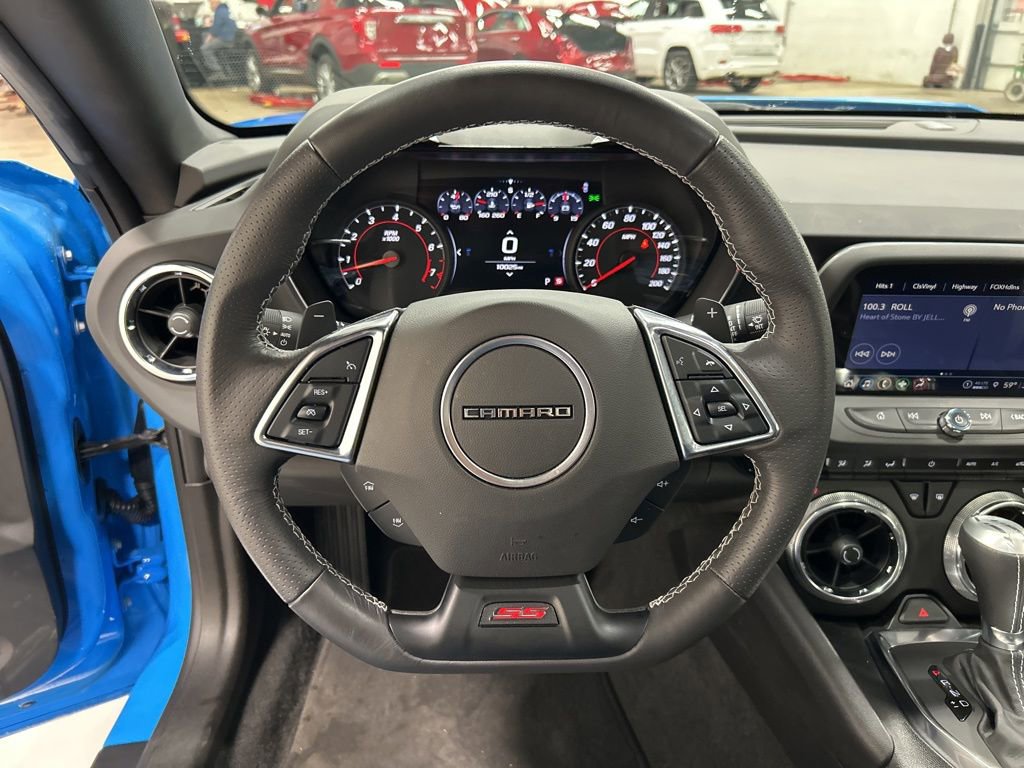 Used 2023 Chevrolet Camaro SS RWD image 16