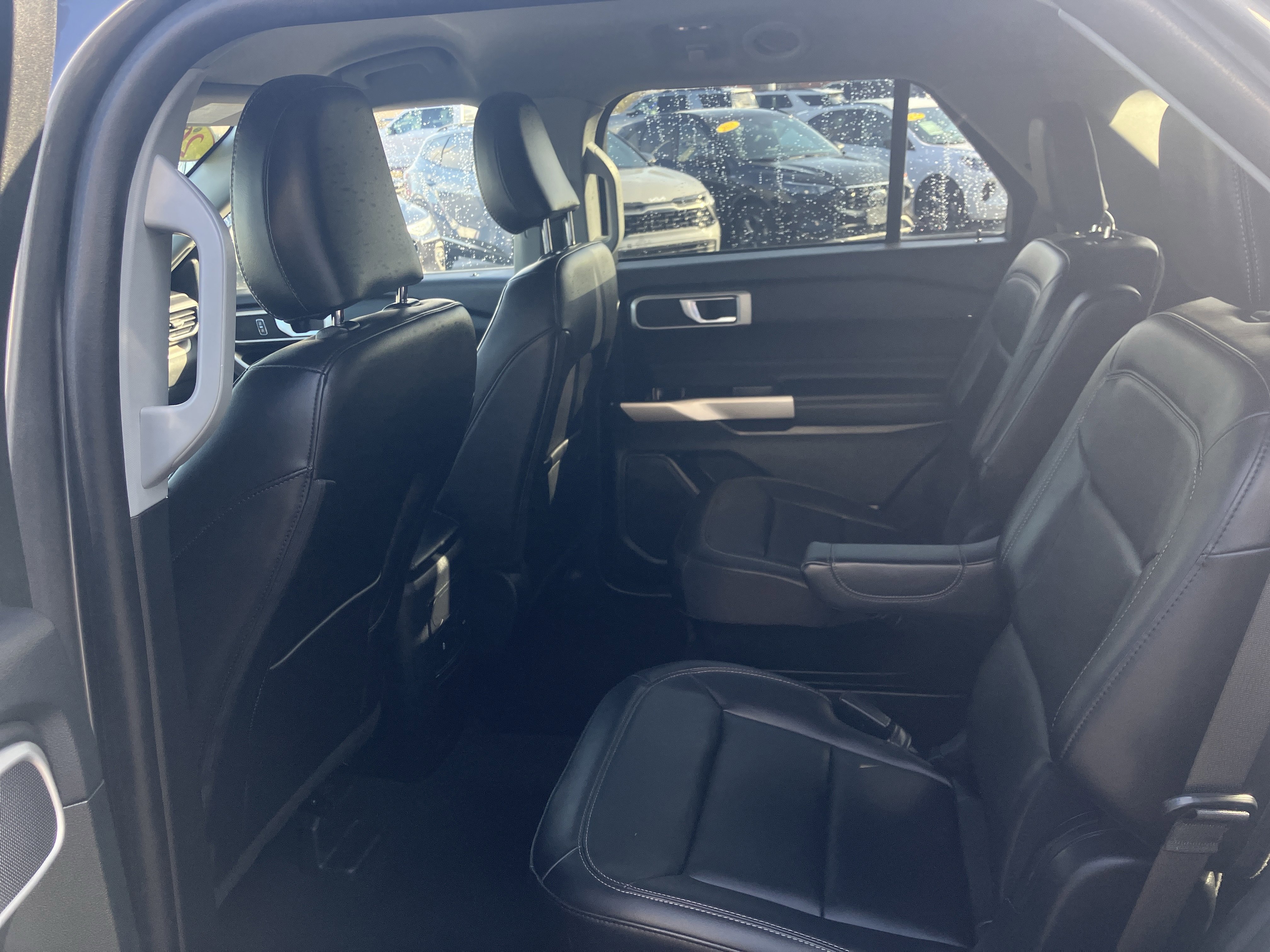 Certified 2023 Ford Explorer XLT w/ Equipment Group 202A AWD/4WD image 18