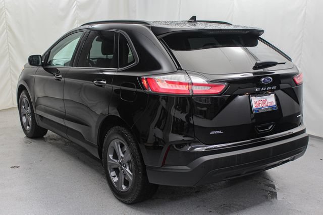 Certified 2023 Ford Edge SEL w/ Sport Appearance Package AWD/4WD image 6