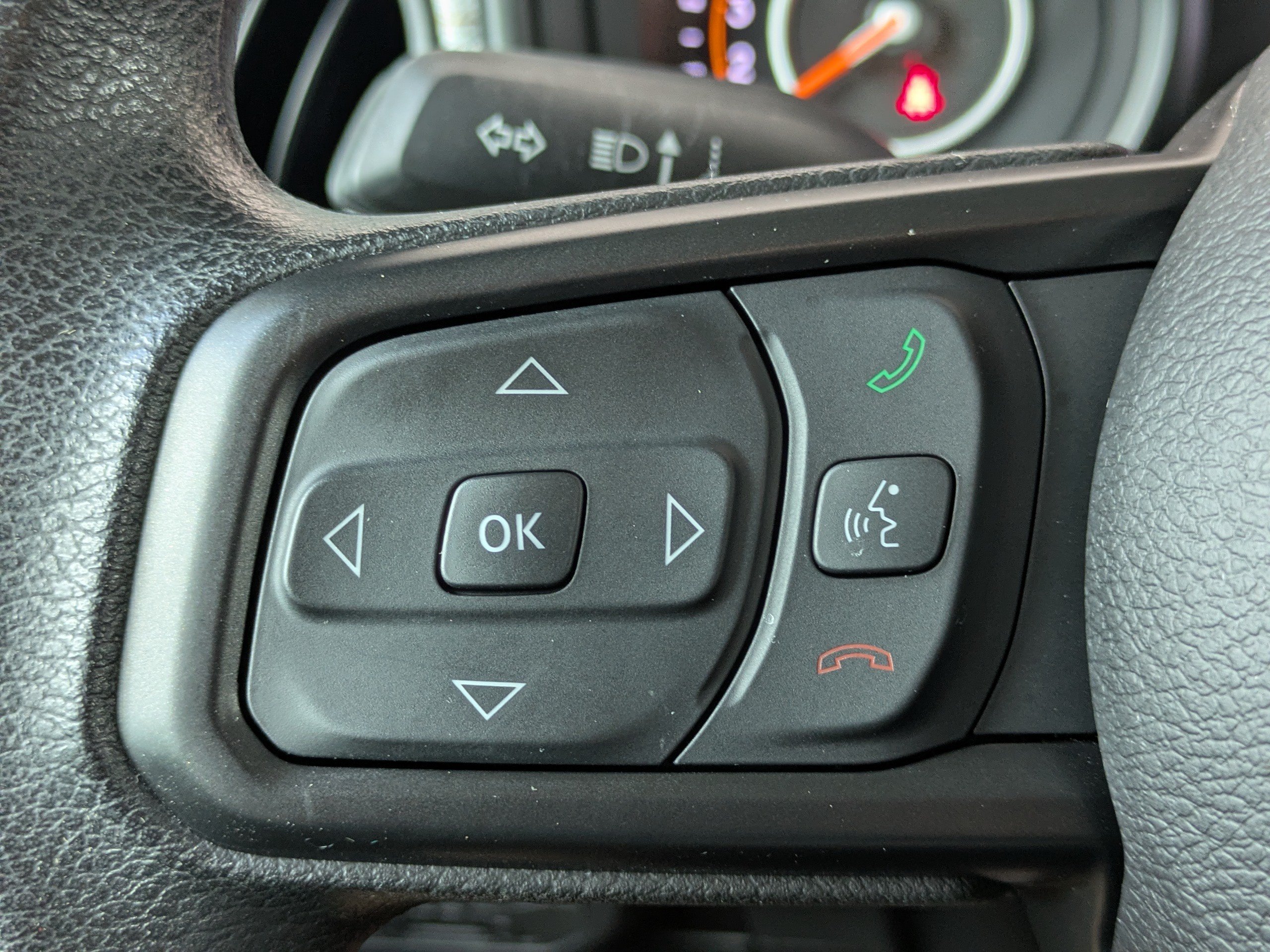 Used 2025 Jeep Wrangler Sport AWD/4WD image 23