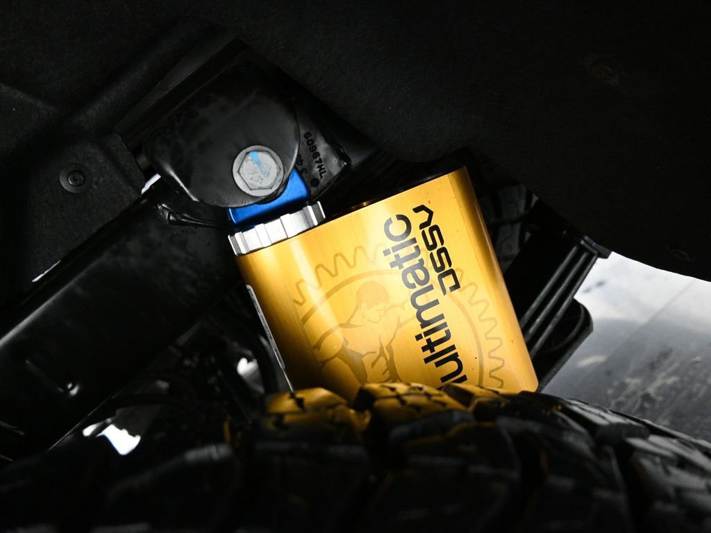 Used 2024 Chevrolet Colorado ZR2 w/ Technology Package image 25