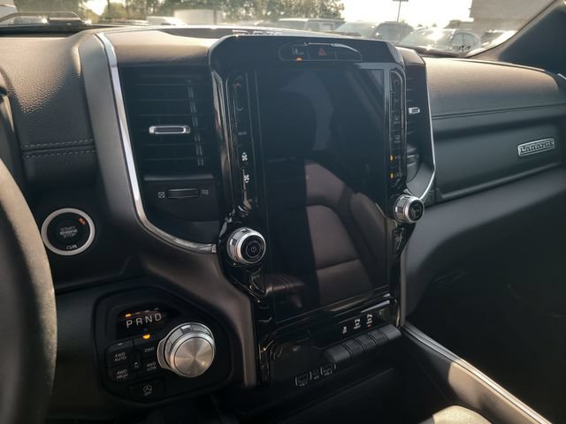 Used 2025 RAM 1500 Laramie AWD/4WD image 18