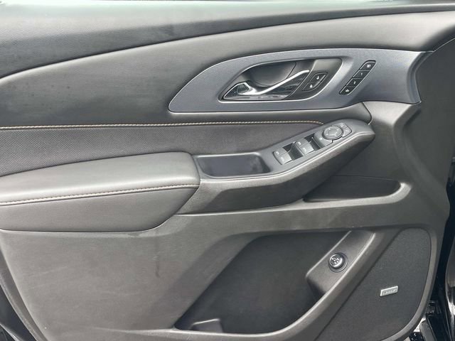 Used 2021 Chevrolet Traverse Premier w/ Redline Edition image 19