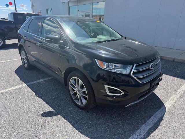 Certified 2017 Ford Edge Titanium w/ Technology Package AWD/4WD image 2