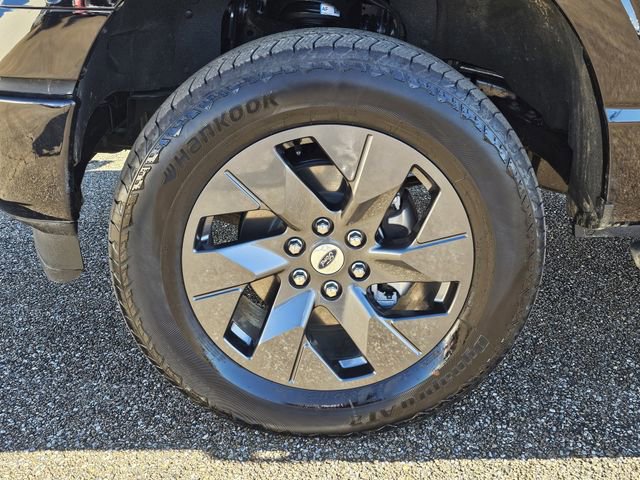 Certified 2025 Ford F150 STX w/ Equipment Group 200A image 31