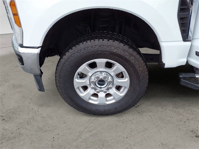 Certified 2024 Ford F350 XLT w/ 360-Degree Camera Package image 13