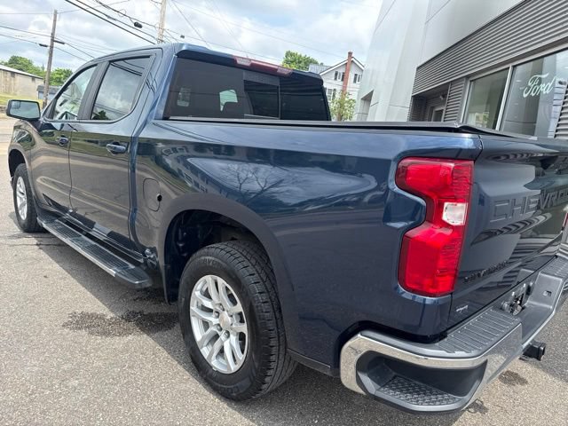 Used 2021 Chevrolet Silverado 1500 LT w/ Z71 Off-Road Package AWD/4WD image 8