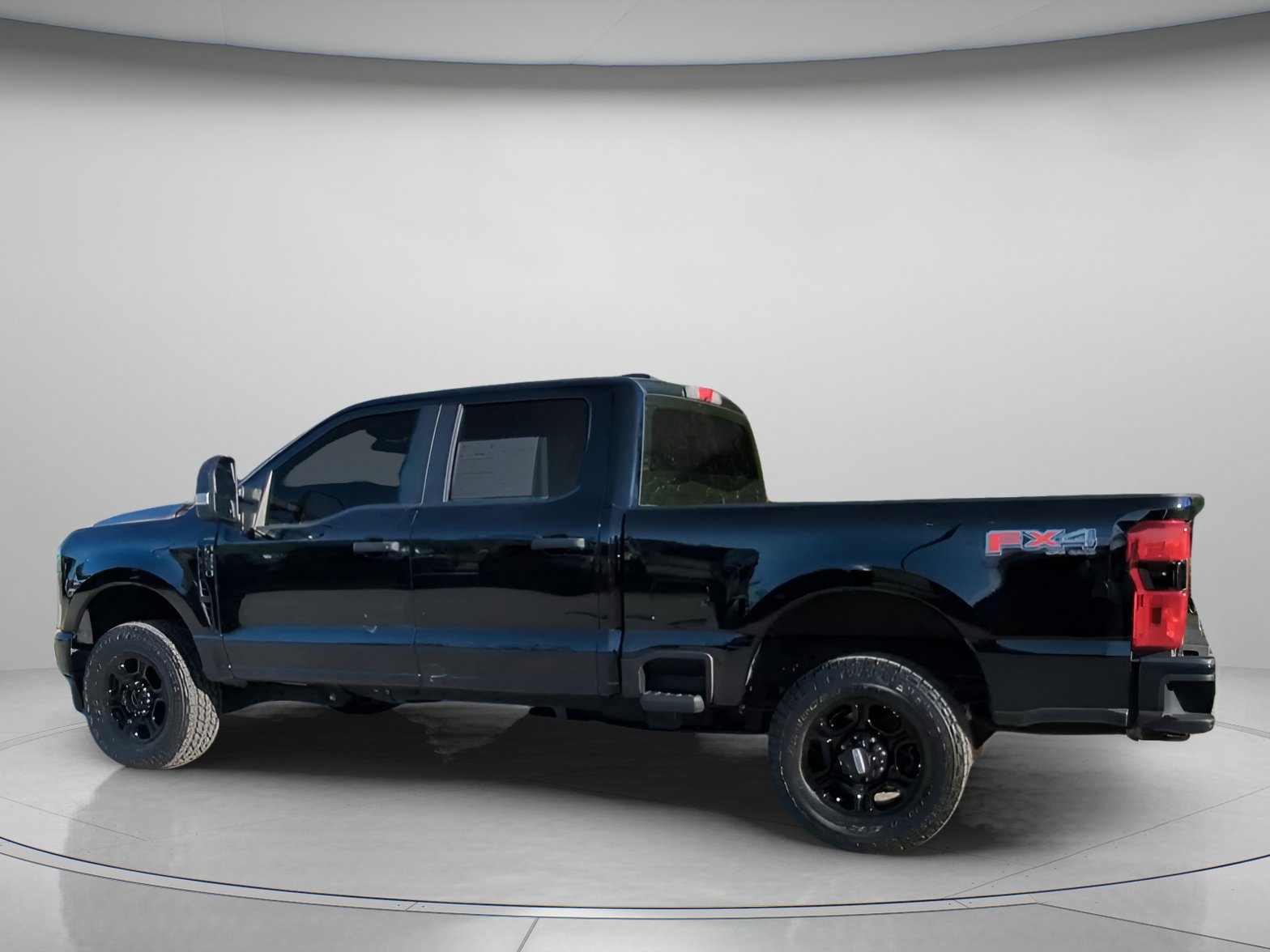 Certified 2024 Ford F250 XL w/ STX Appearance Package image 14